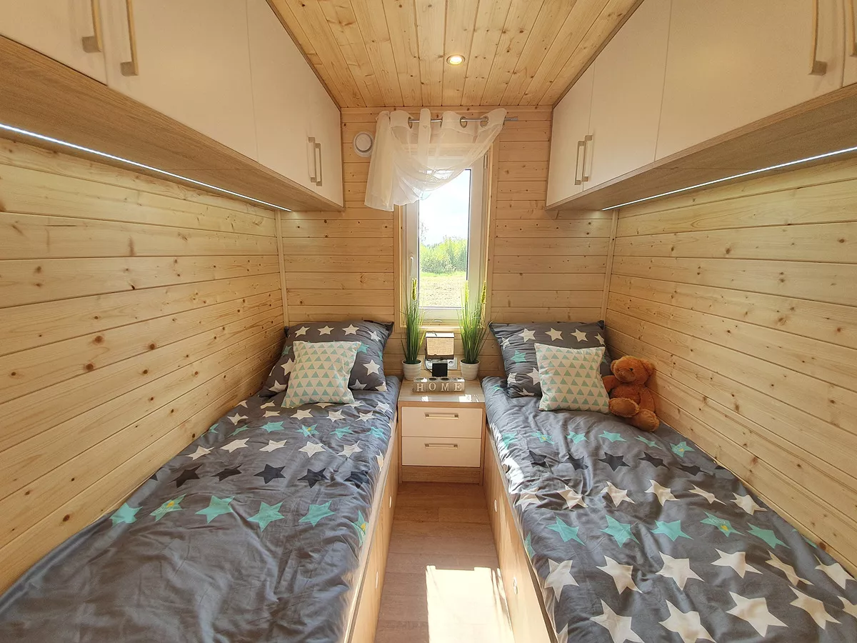 Mobil Home SAMOS 35m² – Espacio, confort y libertad sobre ruedas - Imagen 5